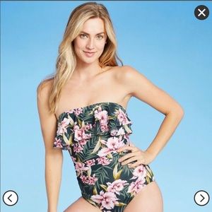Cute Floral Swimsuit